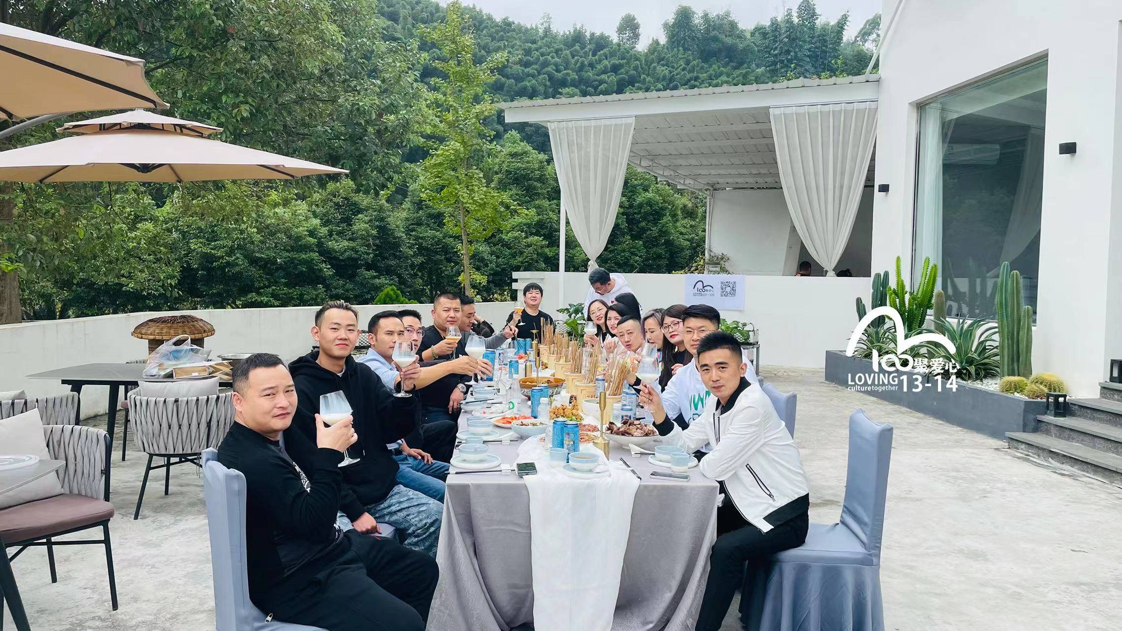 成都宾利车友群西南最大宾利车友群一场周末的美好聚会