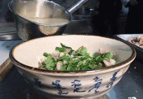 1ac2961dc3f74337b215522a3e973aec.gif