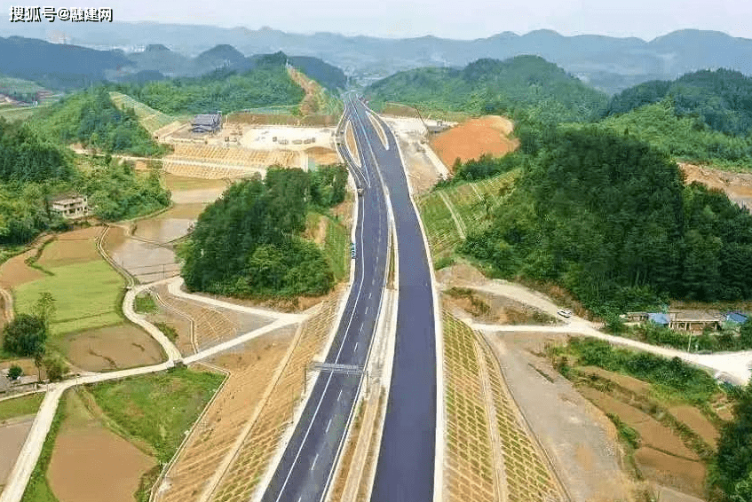 遵義市播州區水務局播州區農村供水保障項目(二包)播州區龍坪鎮興隆