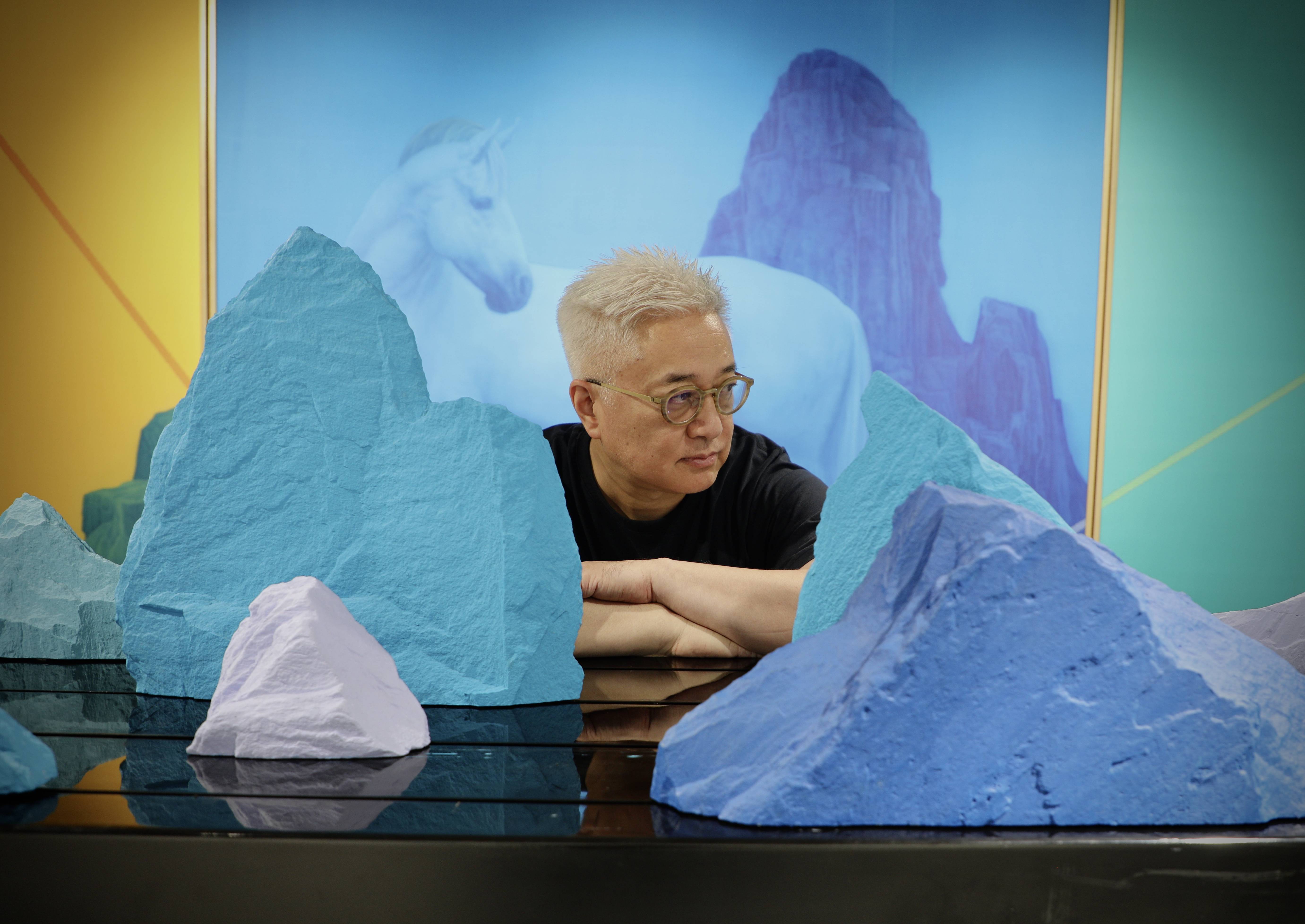 艺术家徐累近年来,徐累一直在思考如何通过绘画体现人类的普适价值