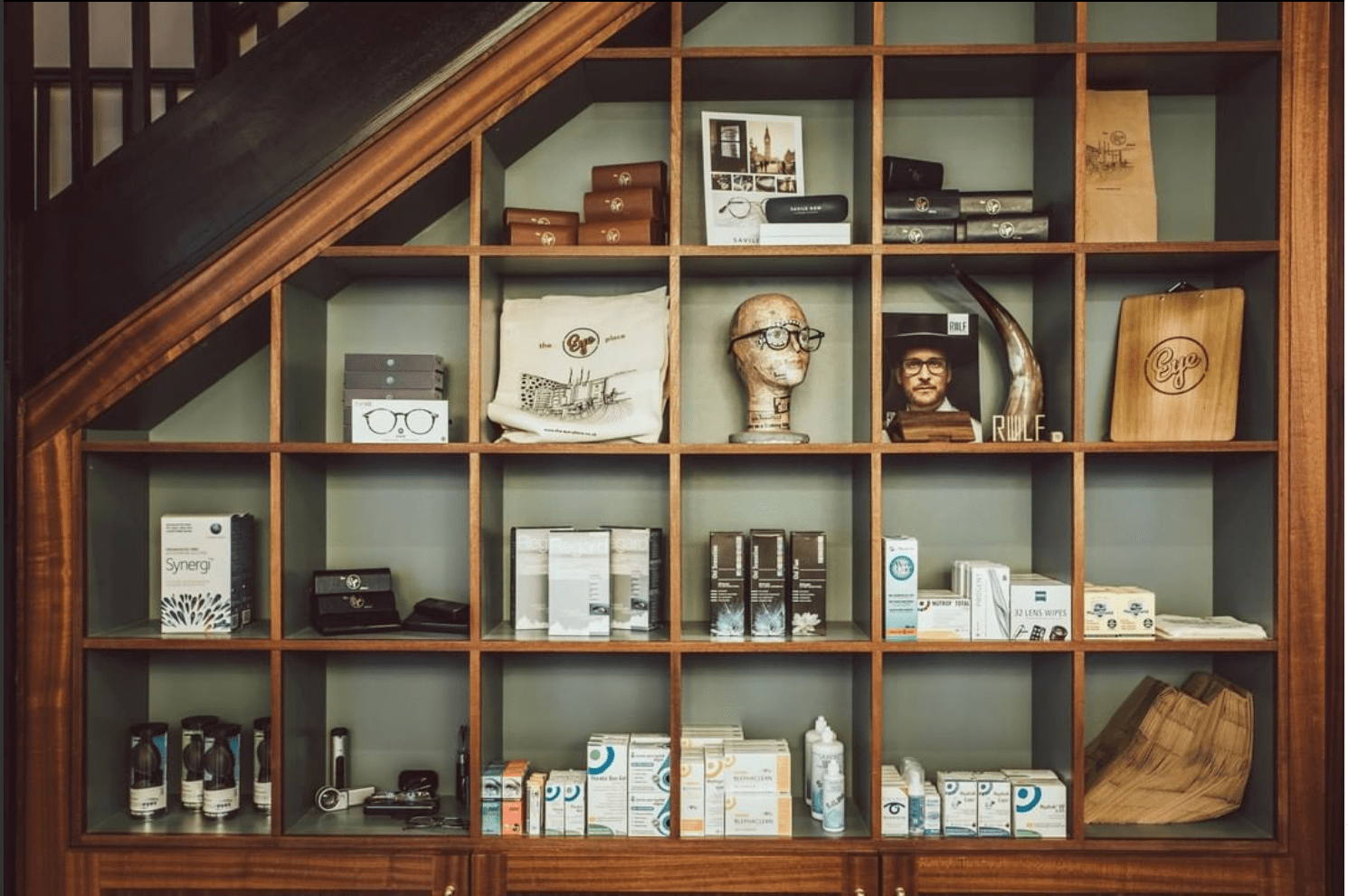 品牌最全配镜指南｜英国配眼镜哪家强？