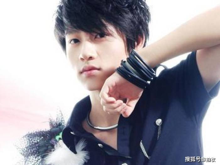 观点评论|魏晨和俞灏明合唱《我最闪亮》，时间拉回07年，这些歌曲还记得吗