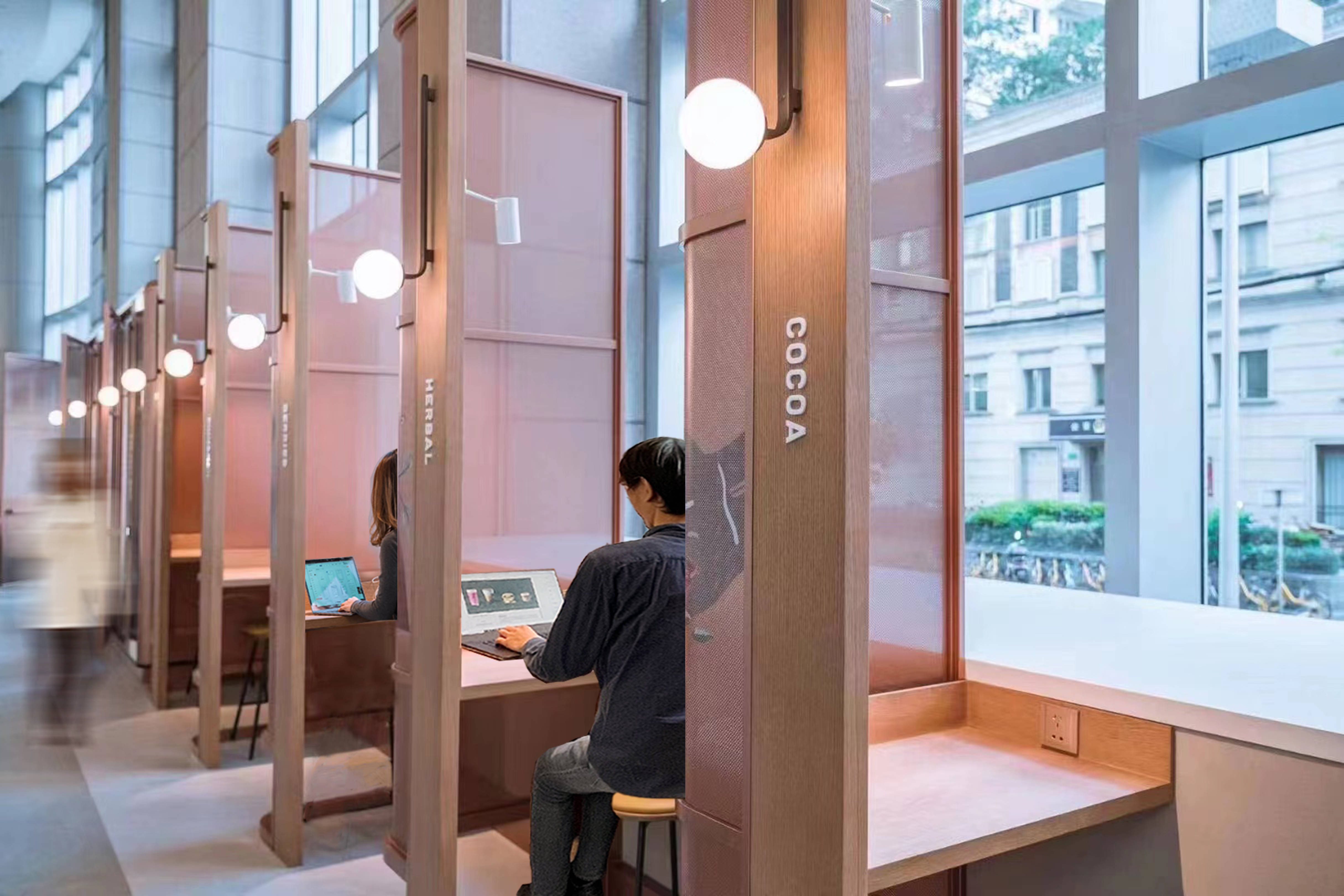 探索多功能灵活办公"第三空间" 星巴克中国内地首家共享空间概念店