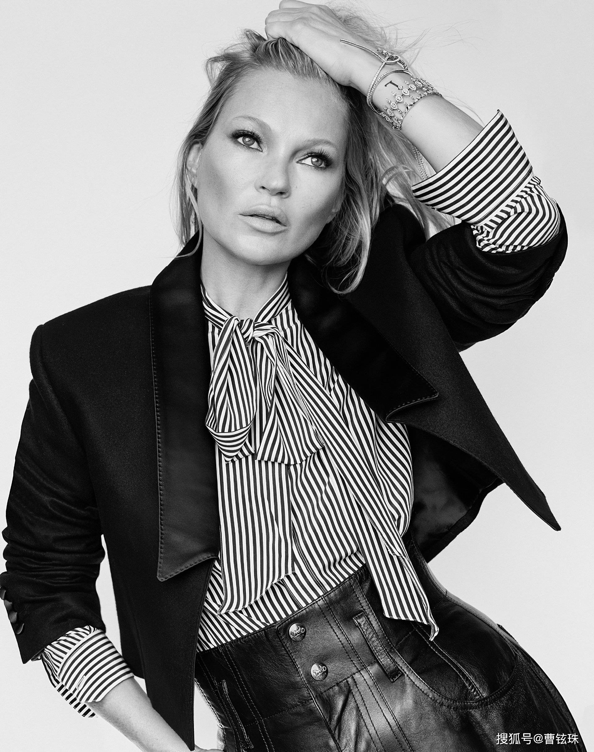 1/ 7 英国超模凯特·摩丝(kate moss)近日为12与俄罗斯版《vogue》