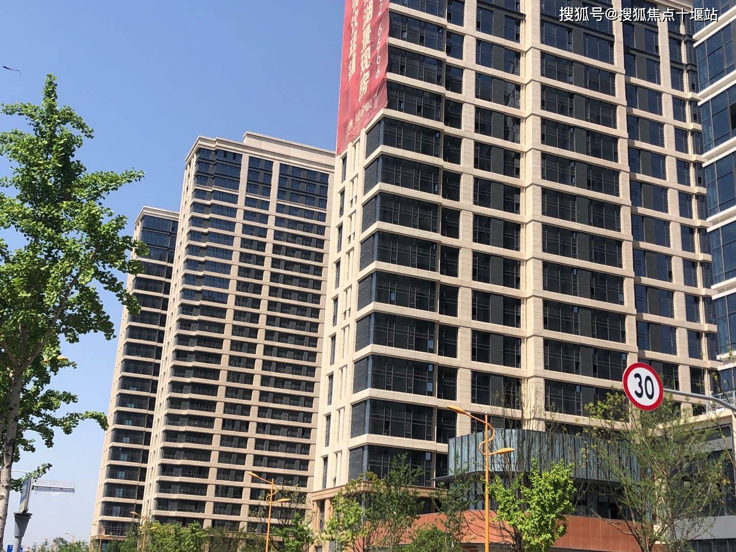 东方资讯三迪曼哈顿二期悦玺松江三迪曼哈顿在哪里怎么样