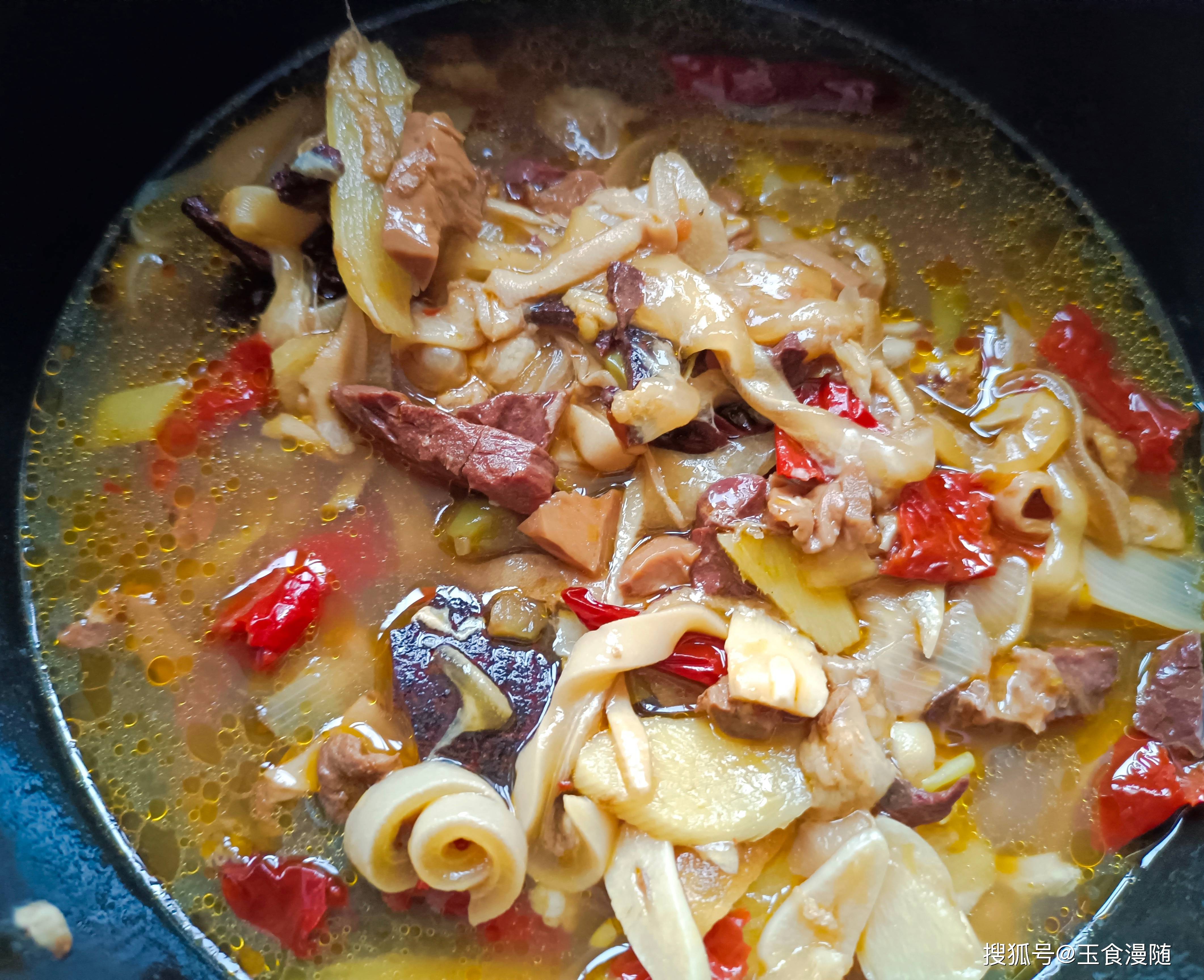 牛杂螺丝通心粉_清水_姜片_料酒