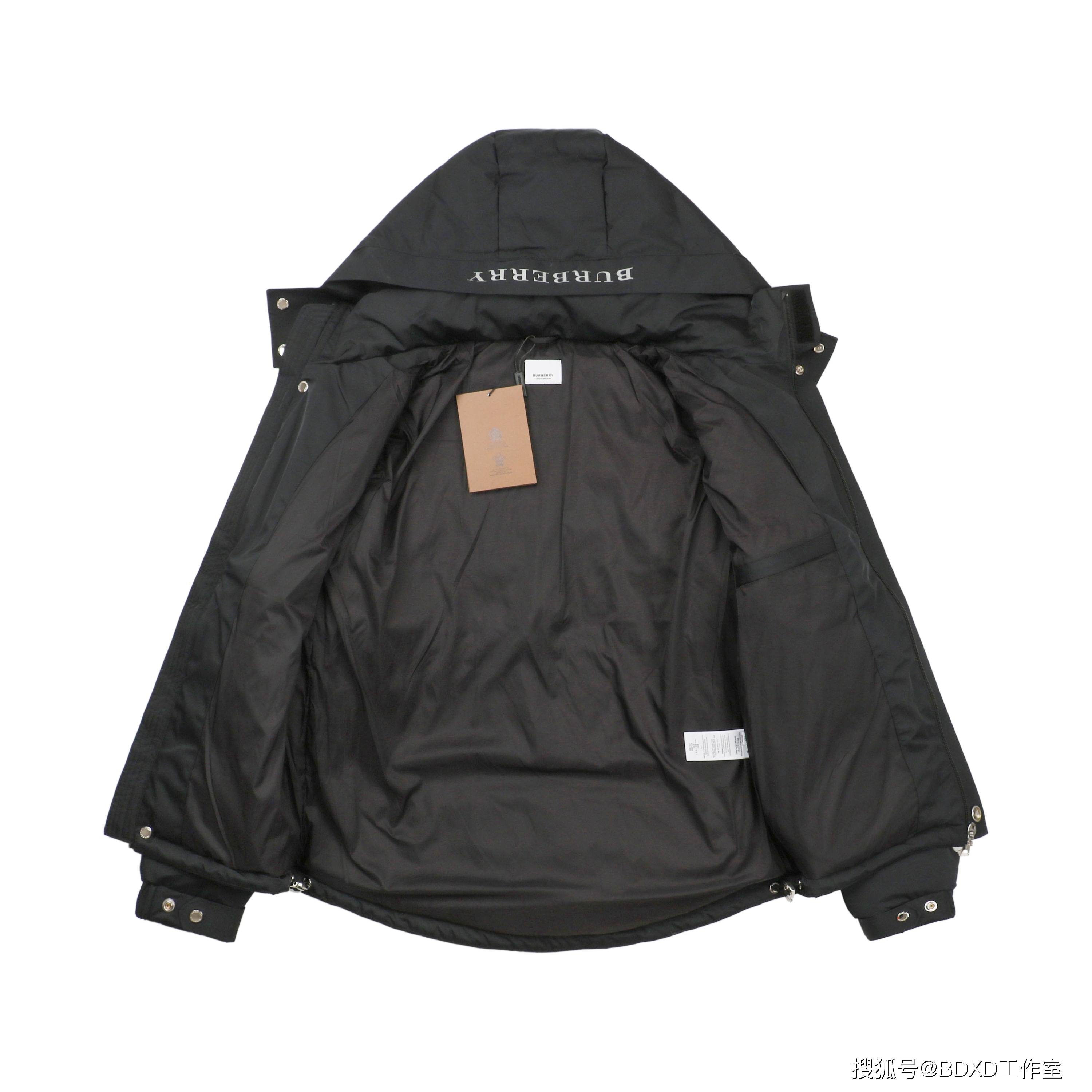 整体 Burberry/BBR 20Fw 小标刺绣连帽羽绒