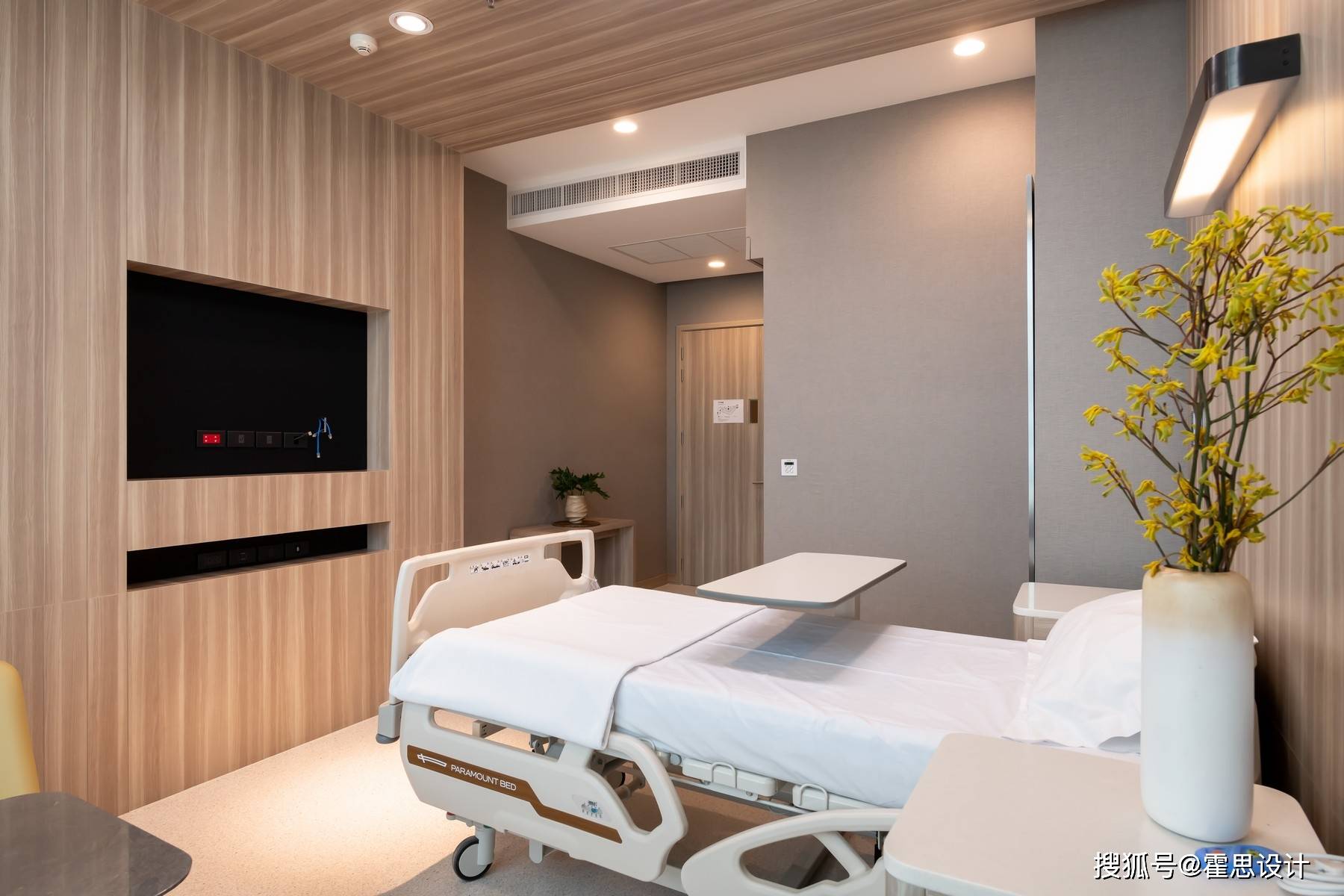 建院29年,用设计打破医疗旅游内卷_praram_休闲餐厅_病房