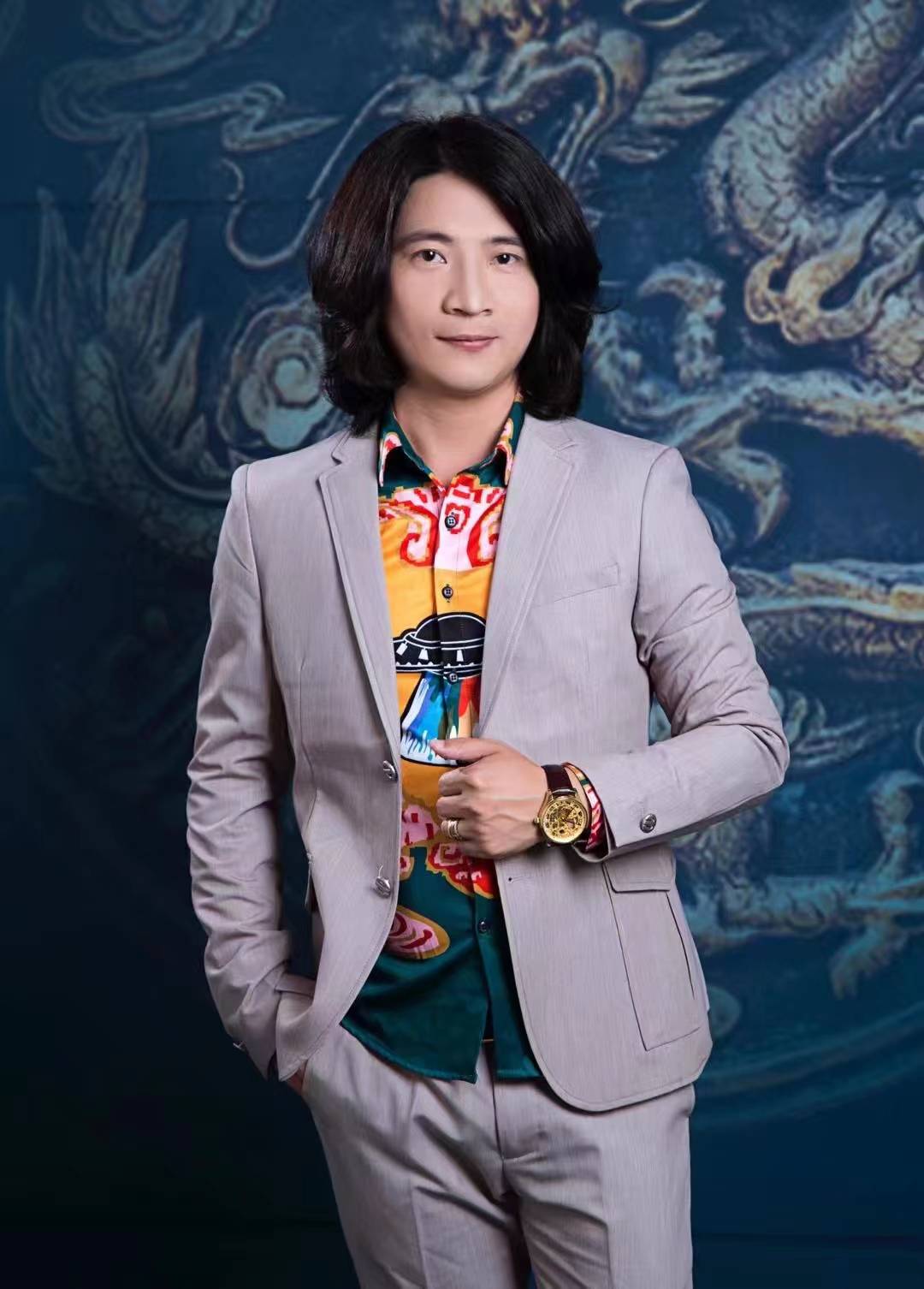 代表红色电影革命的" 中国红色文化电影节"_肖昂_精神_价值观