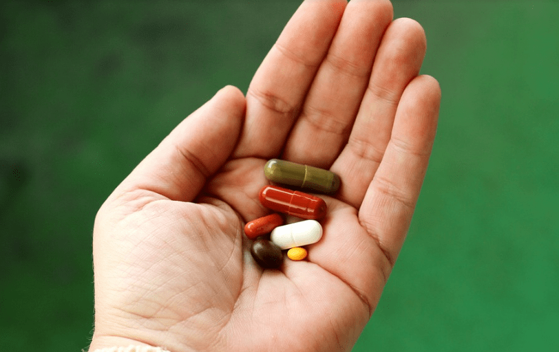 治疗|胃反流特效药奥美拉唑，服用一个月为什么不见效？