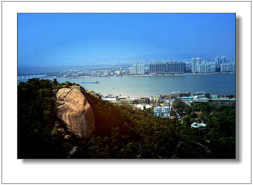 汕头礐石山光(图联)
