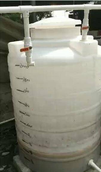 几个桶轮流发酵步骤二:用法用量每吨饲料中添加100公斤御瘟汤中草药