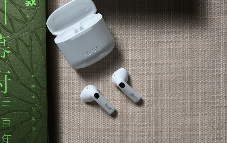 圣诞节送男友什么礼物?高颜值游戏蓝牙耳机排行榜!