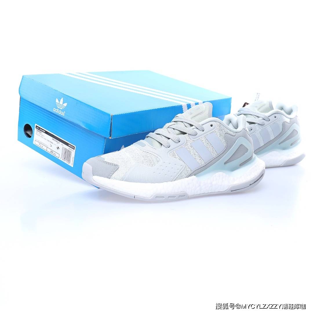 三叶草 阿迪达斯adidas三叶草 Originals 2021 Day Jogger Boost 夜行 FW5901 GZ2717