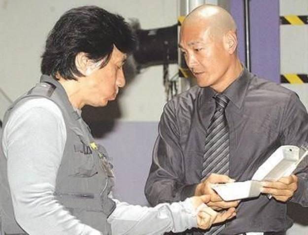 看来和高圣远分居也是板上钉钉了，南辕北辙的辕是什么意