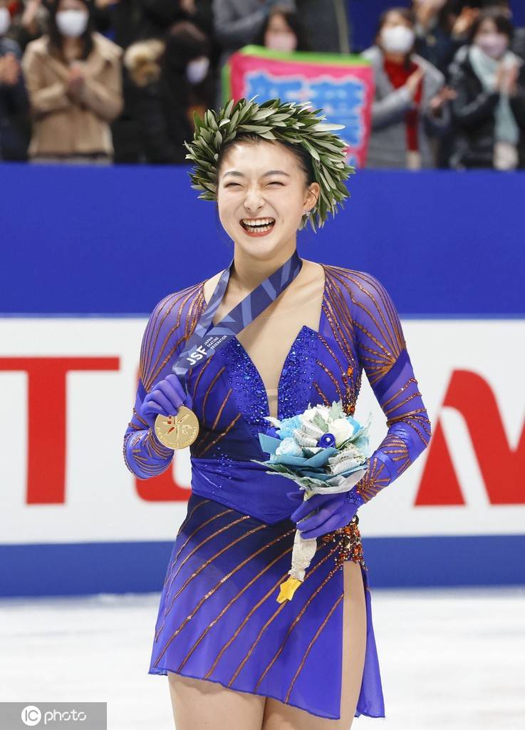 2021全日花样滑冰锦标赛女单自由滑:坂本花织夺冠-搜狐大视野-搜狐新