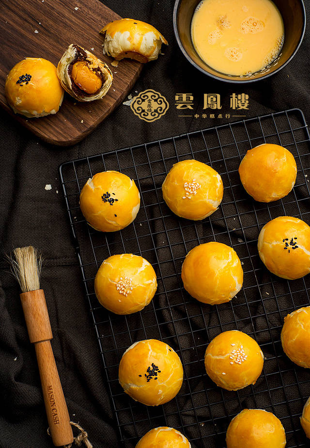 云凤楼国潮新中式糕点,视觉味觉的享受_国潮风_美味_咸蛋