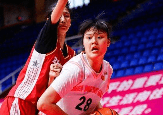 WCBA|18投砍20分19板5助！女奥胖霸气归来 单挑女周琦冲第3冠