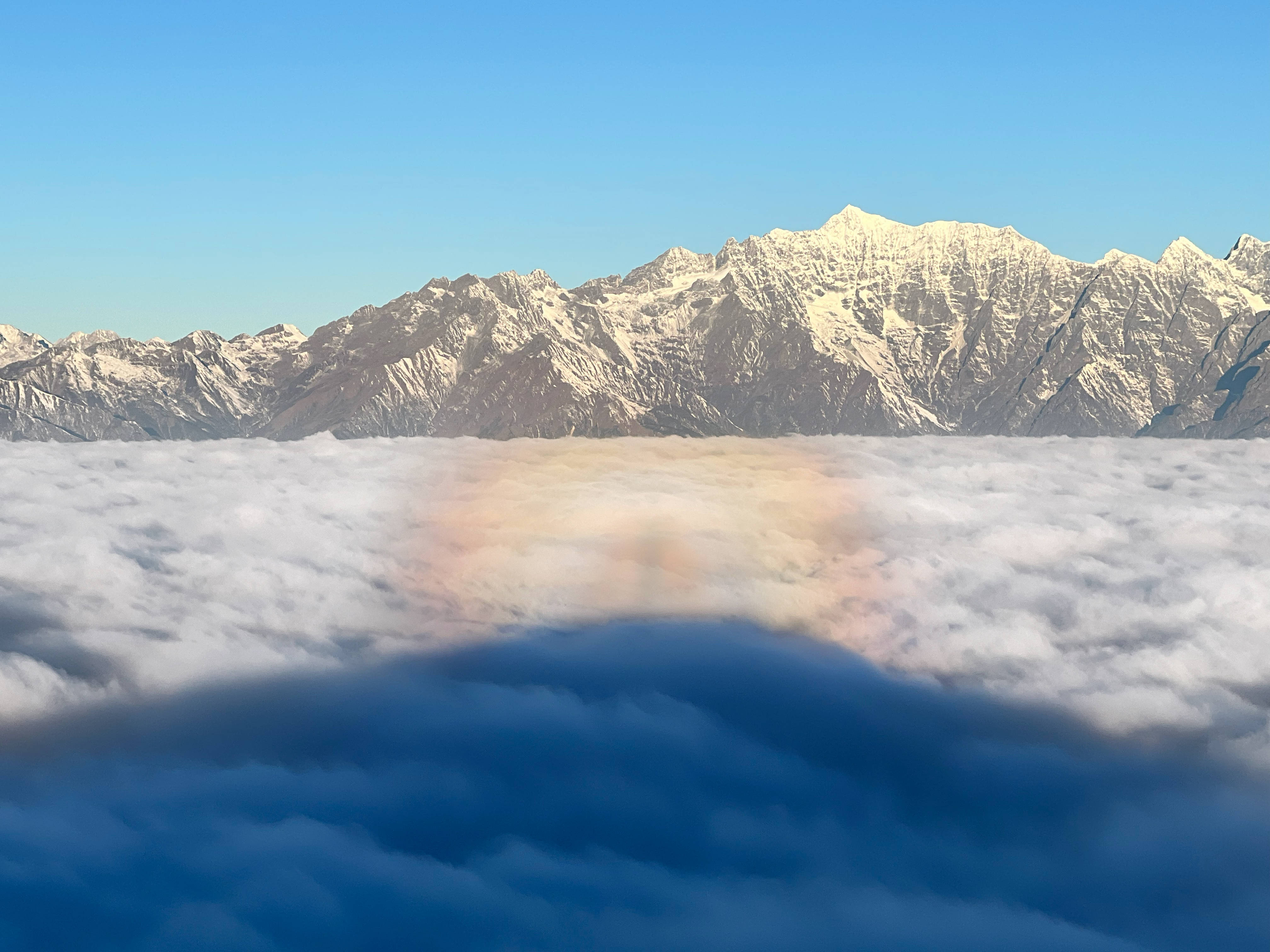 雲端上的天空之城四川牛背山攝影愛好者的寵兒