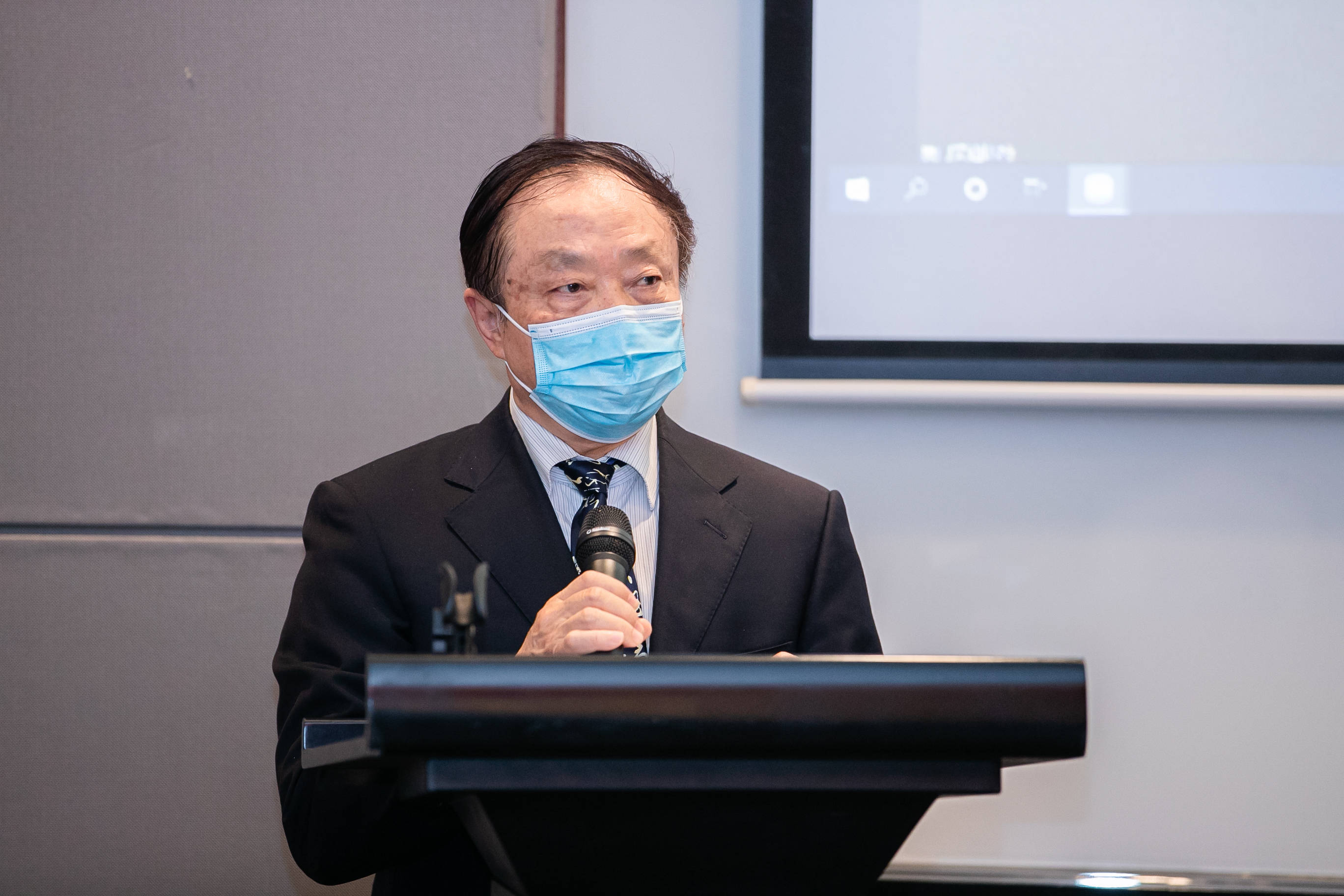 国家开发银行首席经济学家黎维彬国家开发银行首席经济学家黎维彬表示