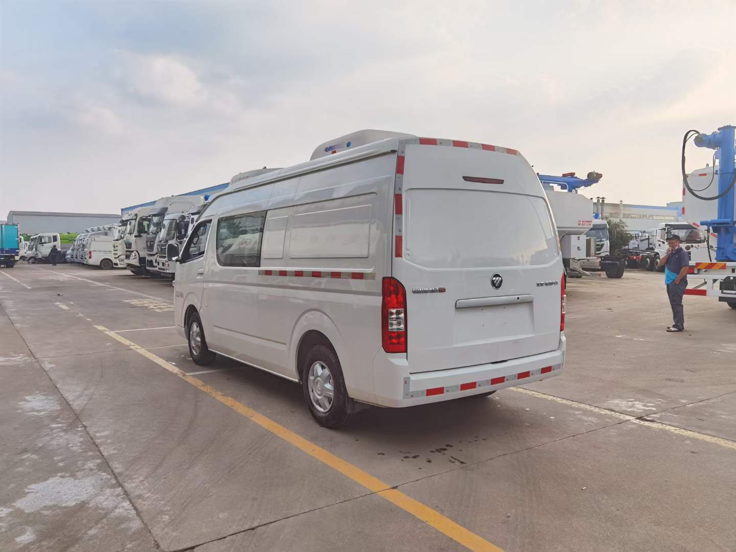 国六福田g9双排面包冷藏车