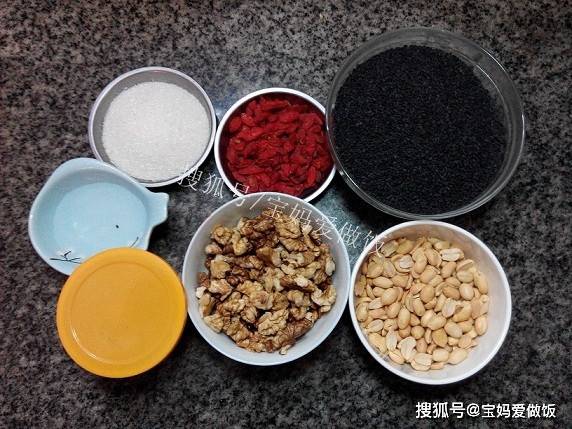 自制黑芝麻核桃零食 c8742b4db5e74d1f905c5c67b288f39d.jpeg