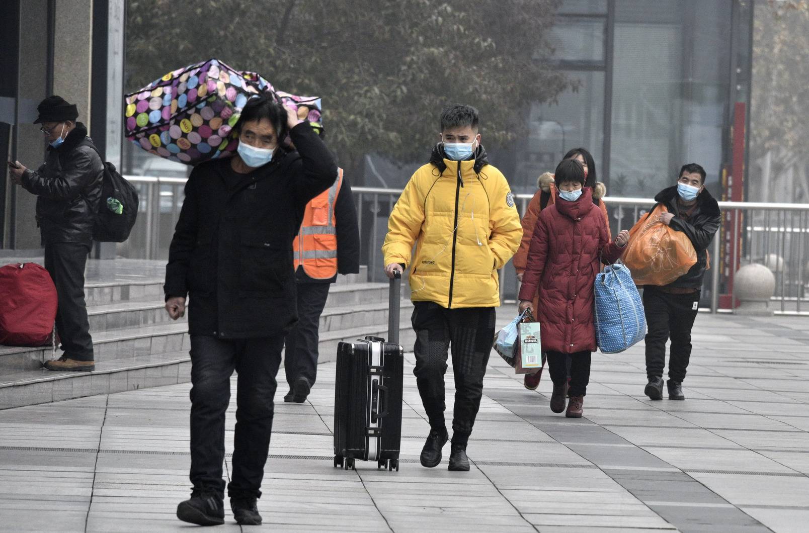 农民工春运返乡照片图片