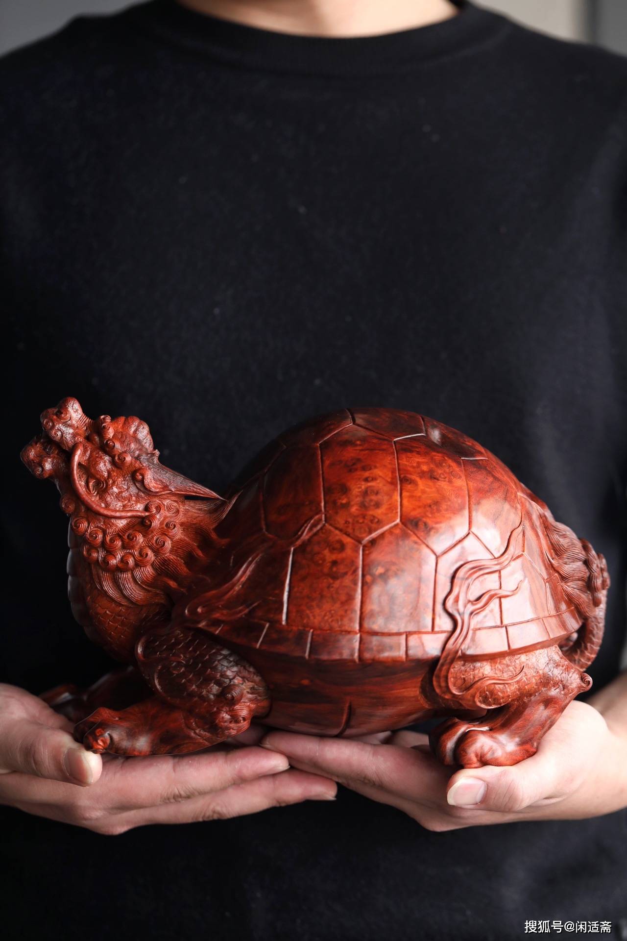 龙之九子镇宅招财紫檀瘿木大龙龟