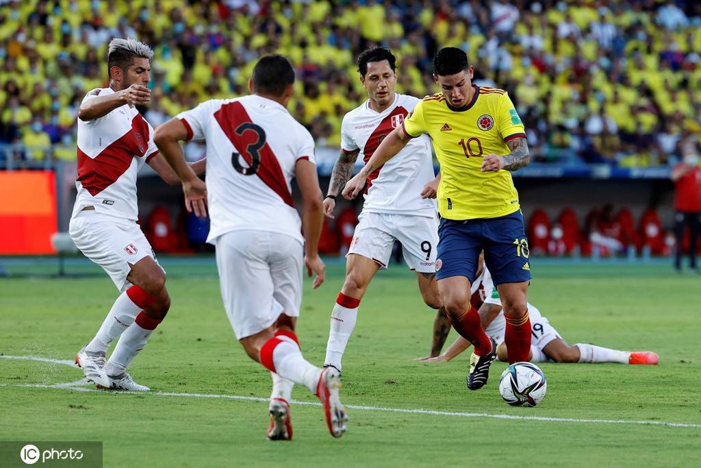 2022世界杯南美区预选赛哥伦比亚01秘鲁