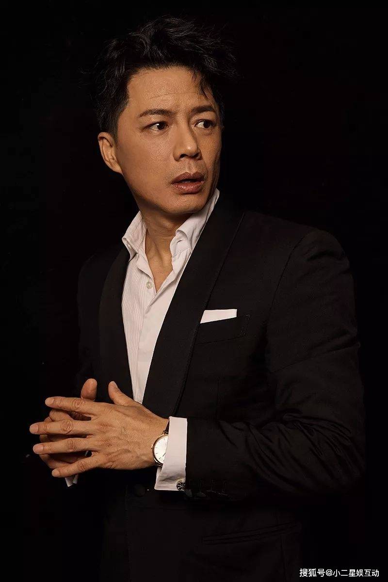 段奕宏的求学之路,三次复考,终入"中戏"_父母_表演_伊犁