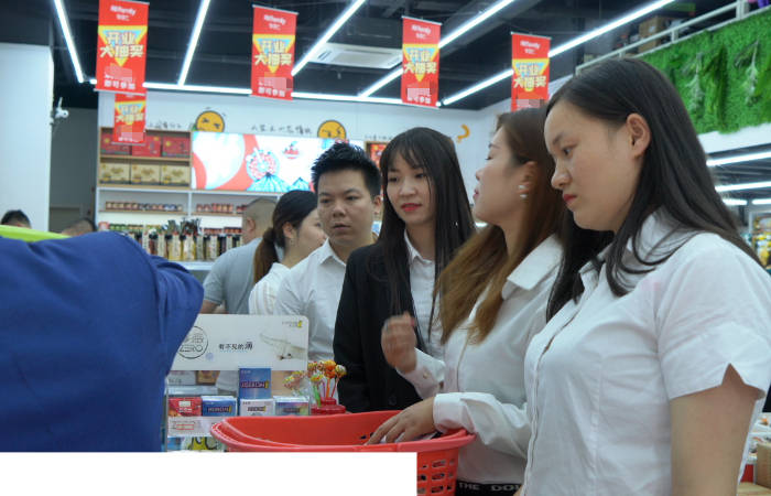 产品|品牌长久发展的基础:零食店打造供应链