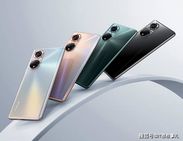 外观像iPhone13 Pro 售价2199元起 搭载天玑900的荣耀60SE值得买吗？