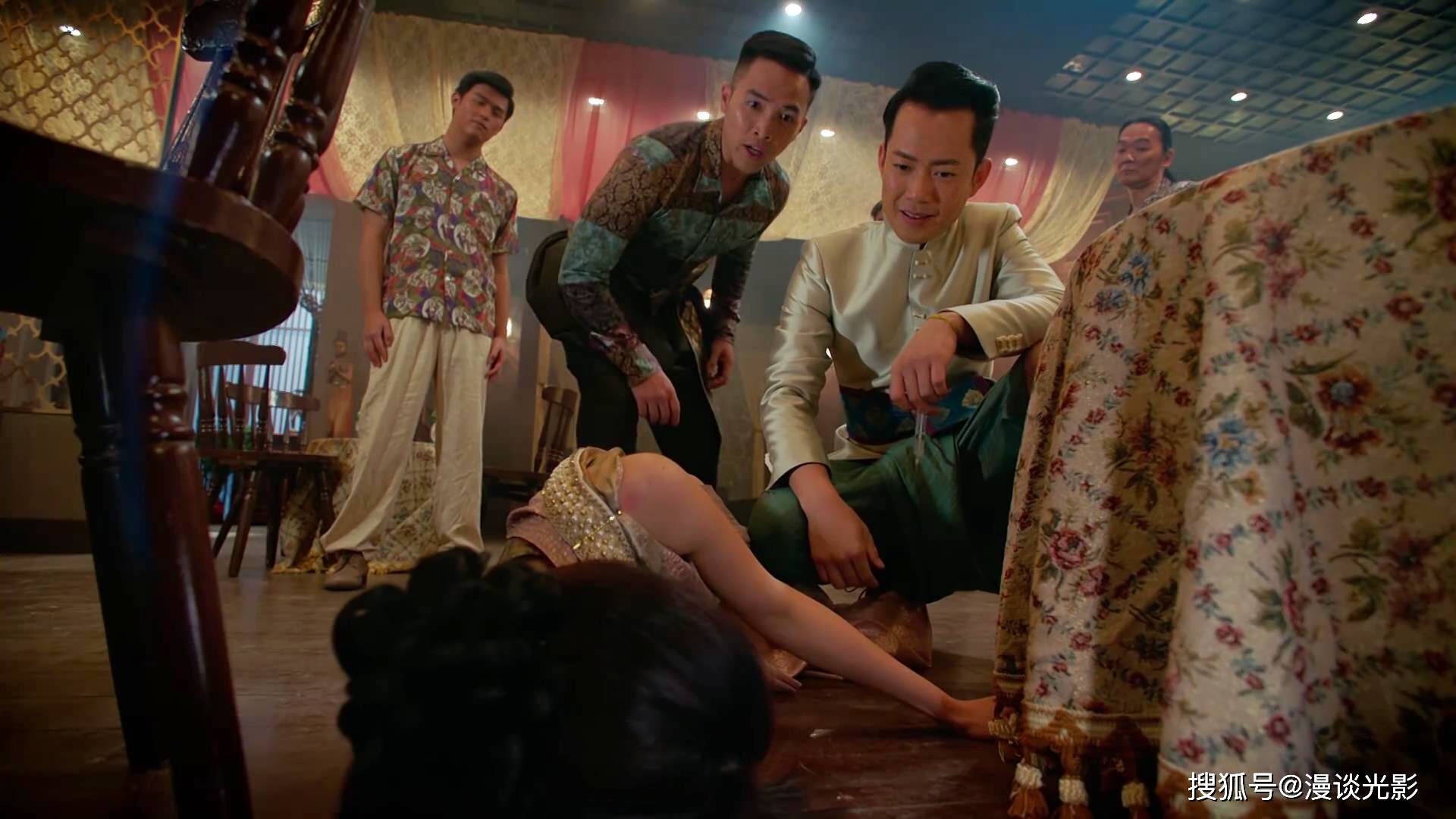 独立于主线外的姚子羚是铁拳英雄区别于城寨英雄的关键