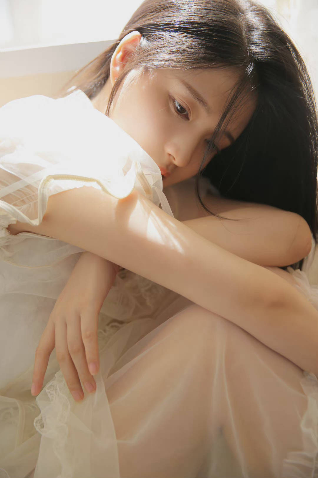 @Tzz 优质摄影推荐：《无限温柔》高颜值小姐姐居家纯欲写真