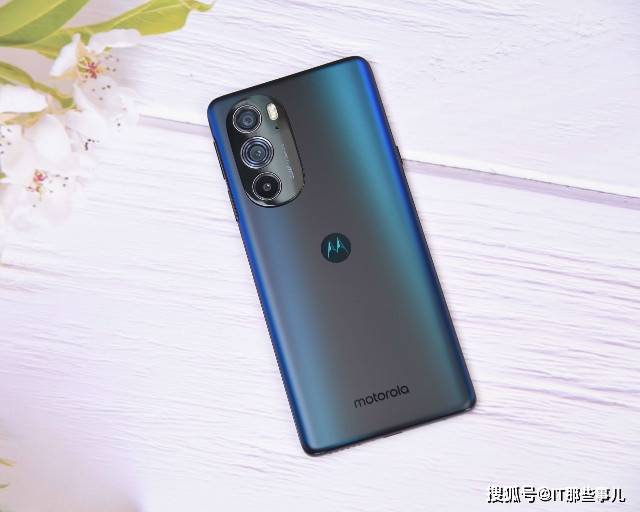 手机|上市1个多月就降价促销 这几款新骁龙8手机值得买吗？