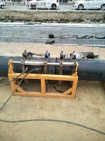 山西太原尖草坪区pe管道施工现场,这是我们在太原尖草坪区第一次使用