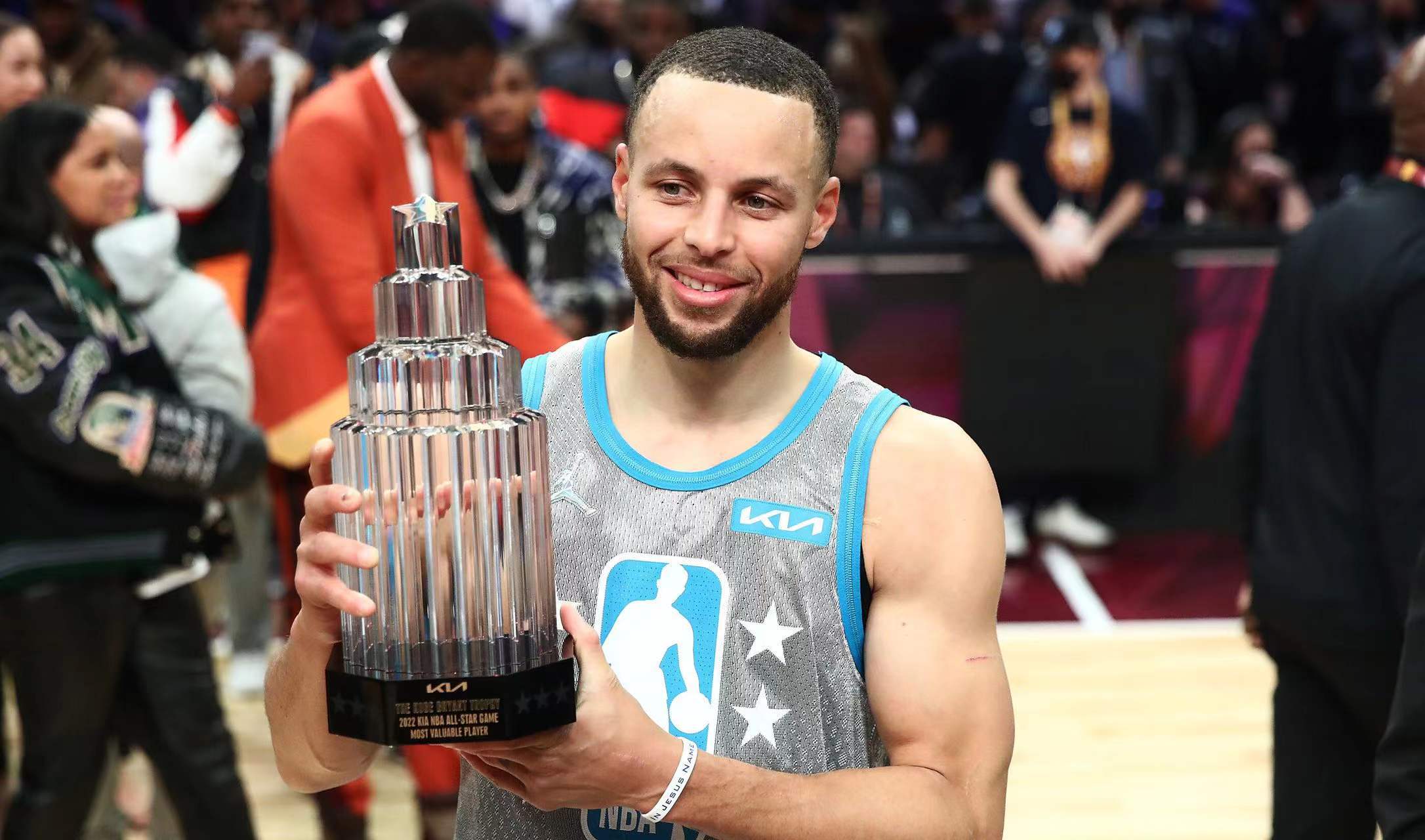 2022年2月12如nba全明星赛正式落下帷幕,本次全明星赛在克利夫兰举行