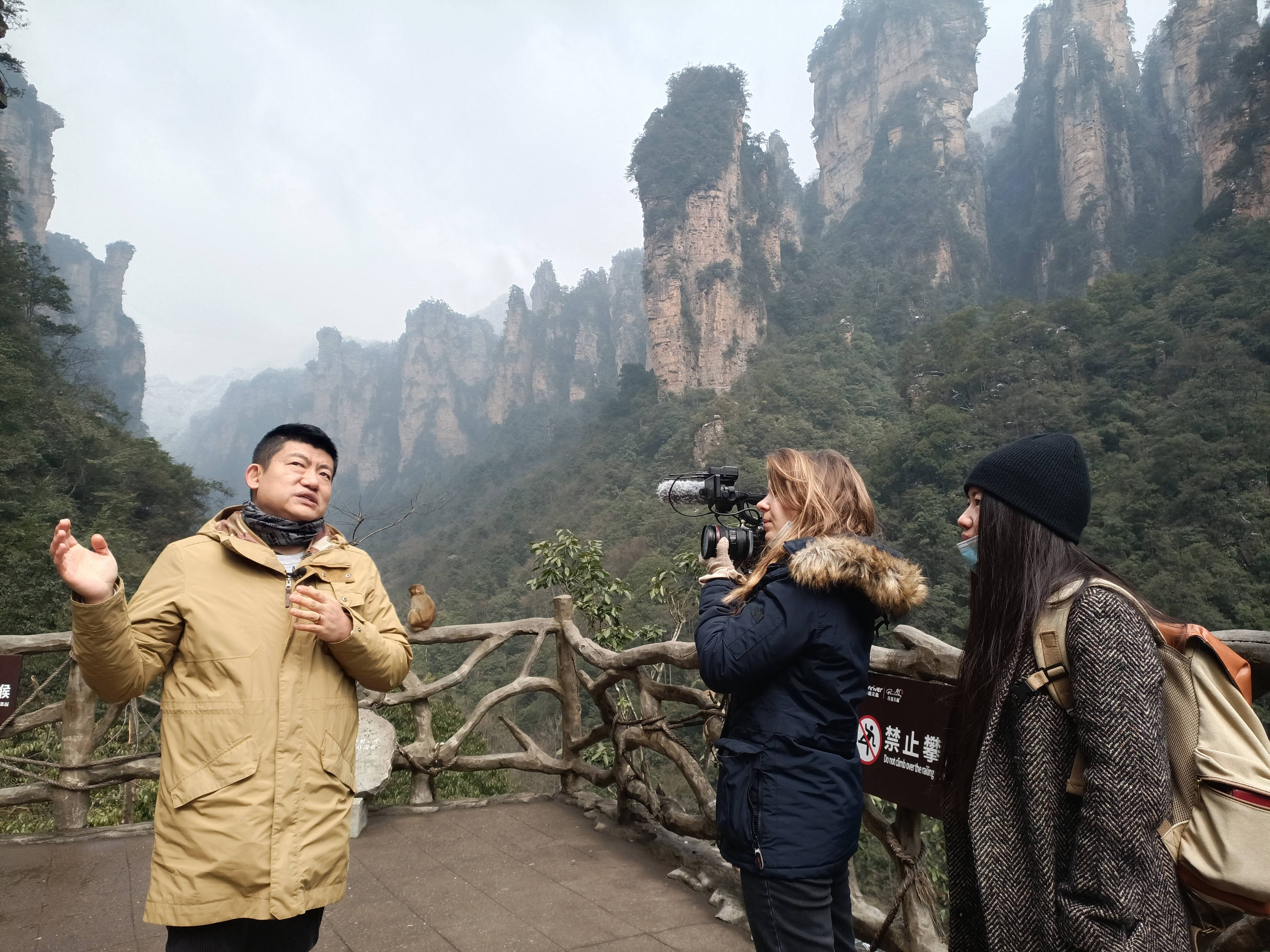 中国|法国电视台女记者第二次探访张家界 称有机会还要来