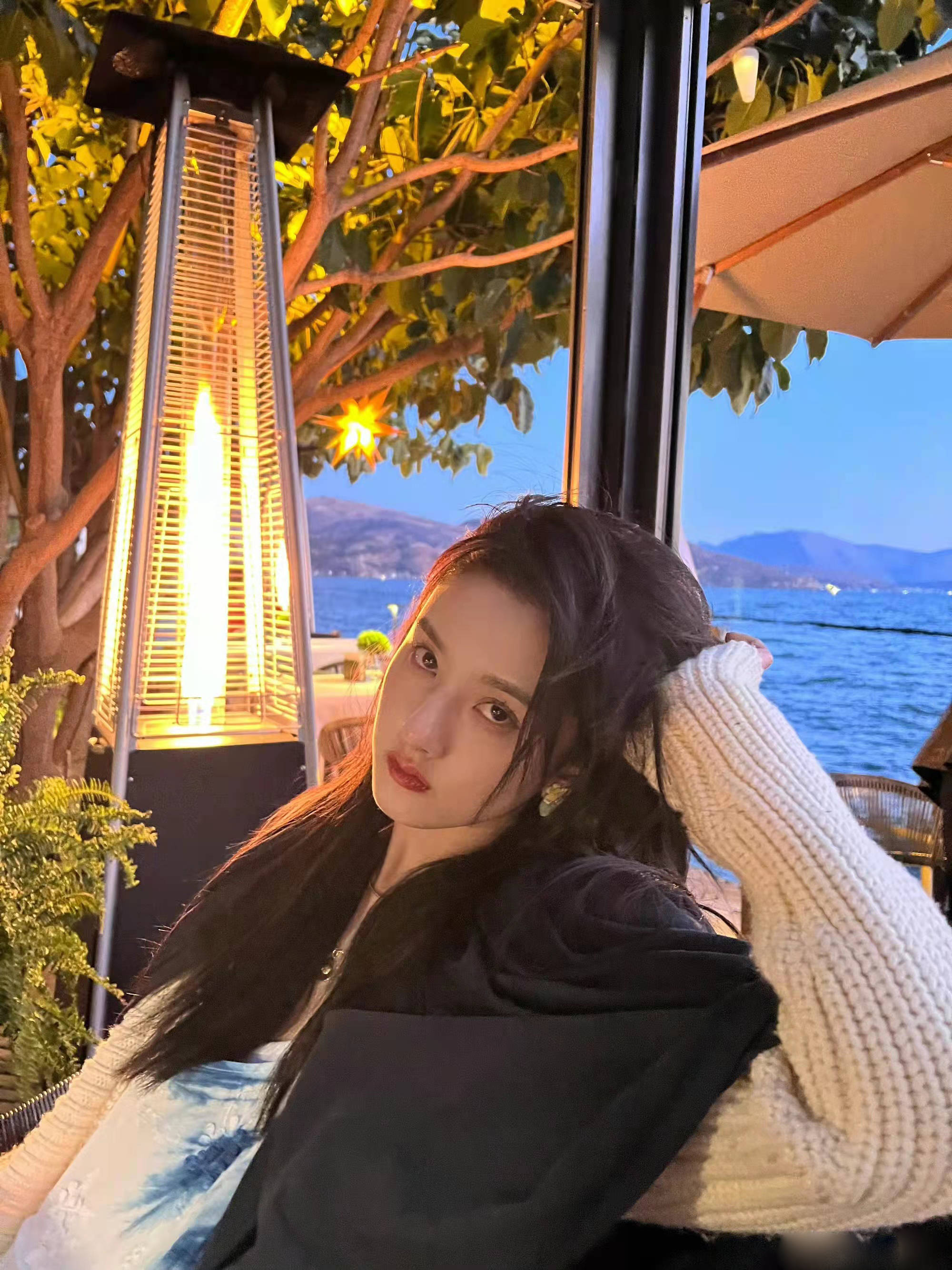 网络 江苏五龙——春天怎么穿？宋祖儿给你交了答卷！