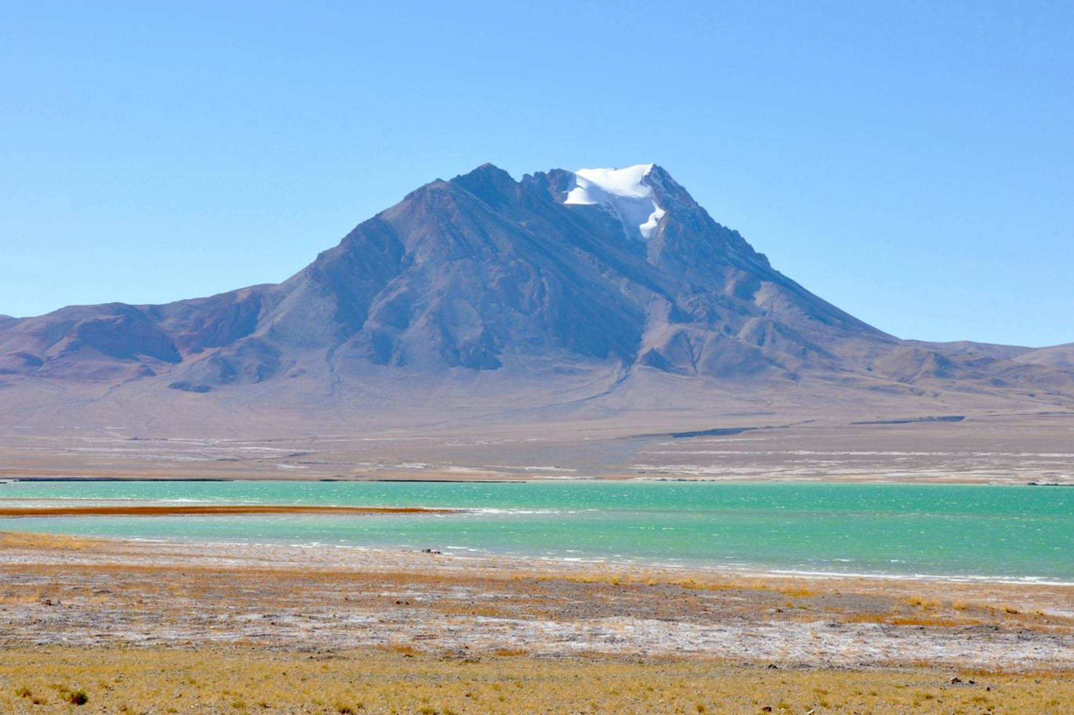 原创旅行在藏北羌塘无人区一错再措的神秘大河谷