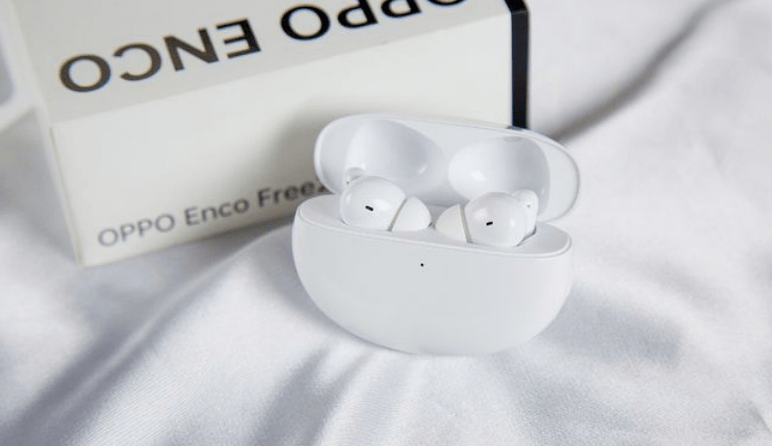 有哪些适合女生节送礼的礼物?女生喜欢的高颜值蓝牙耳机推荐