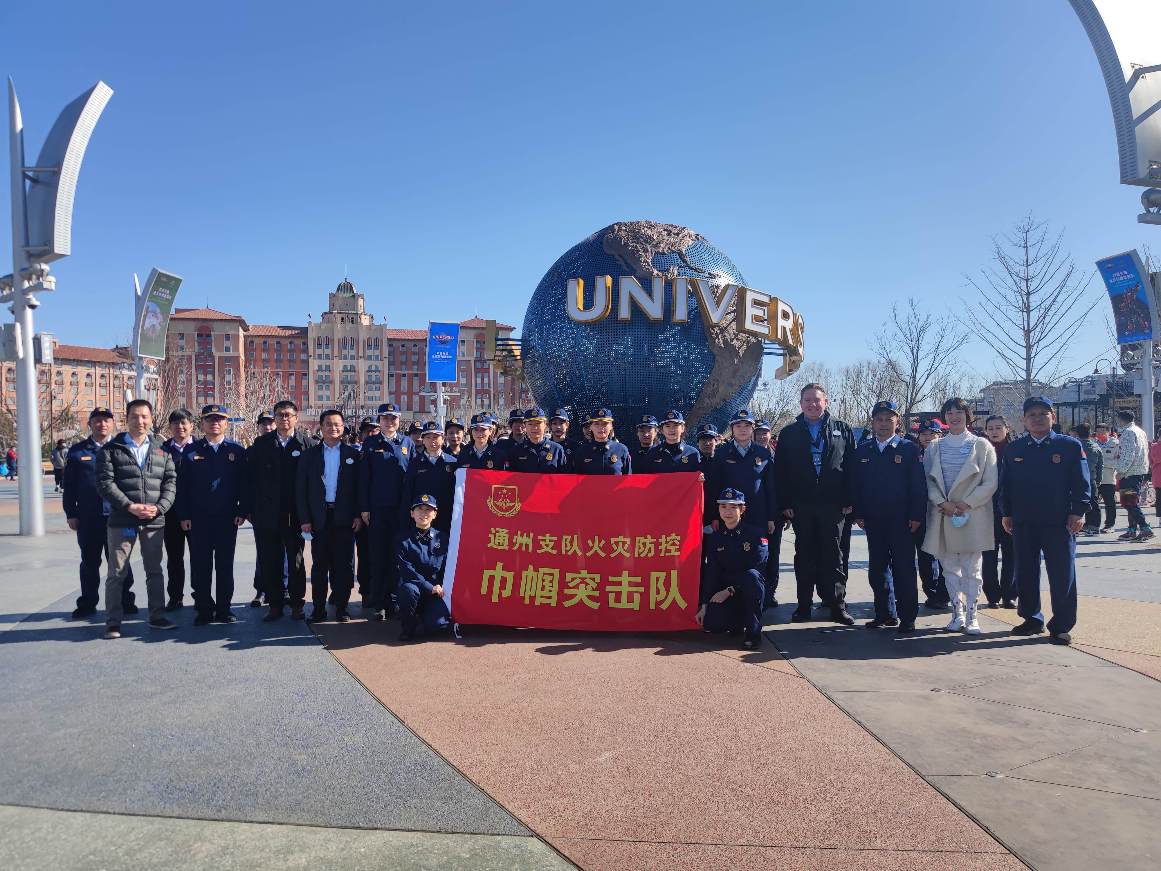 乘风破浪的蓝玫瑰通州消防火灾防控巾帼突击队在一线