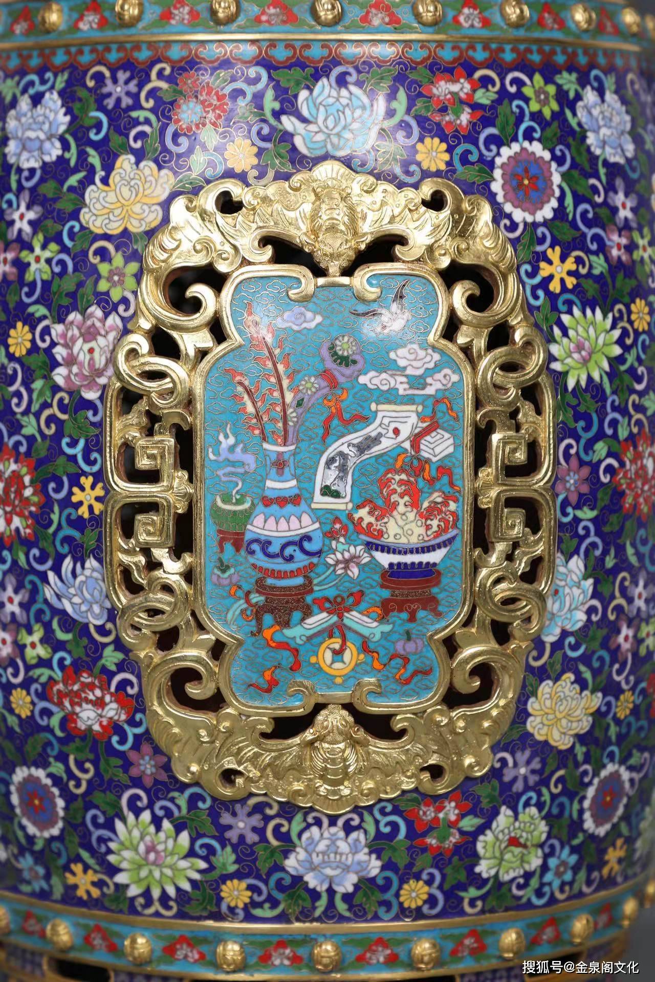 精铸铜胎景泰蓝掐丝珐琅百鸟朝凤圆桌四凳_桌面_纹饰_镂空