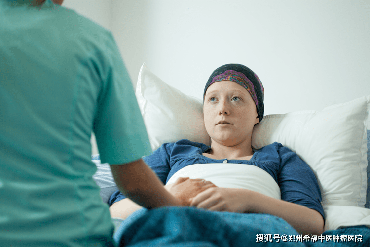 很多患者对于癌症有根深蒂固的错误观念,癌症等于绝症,等于死亡.