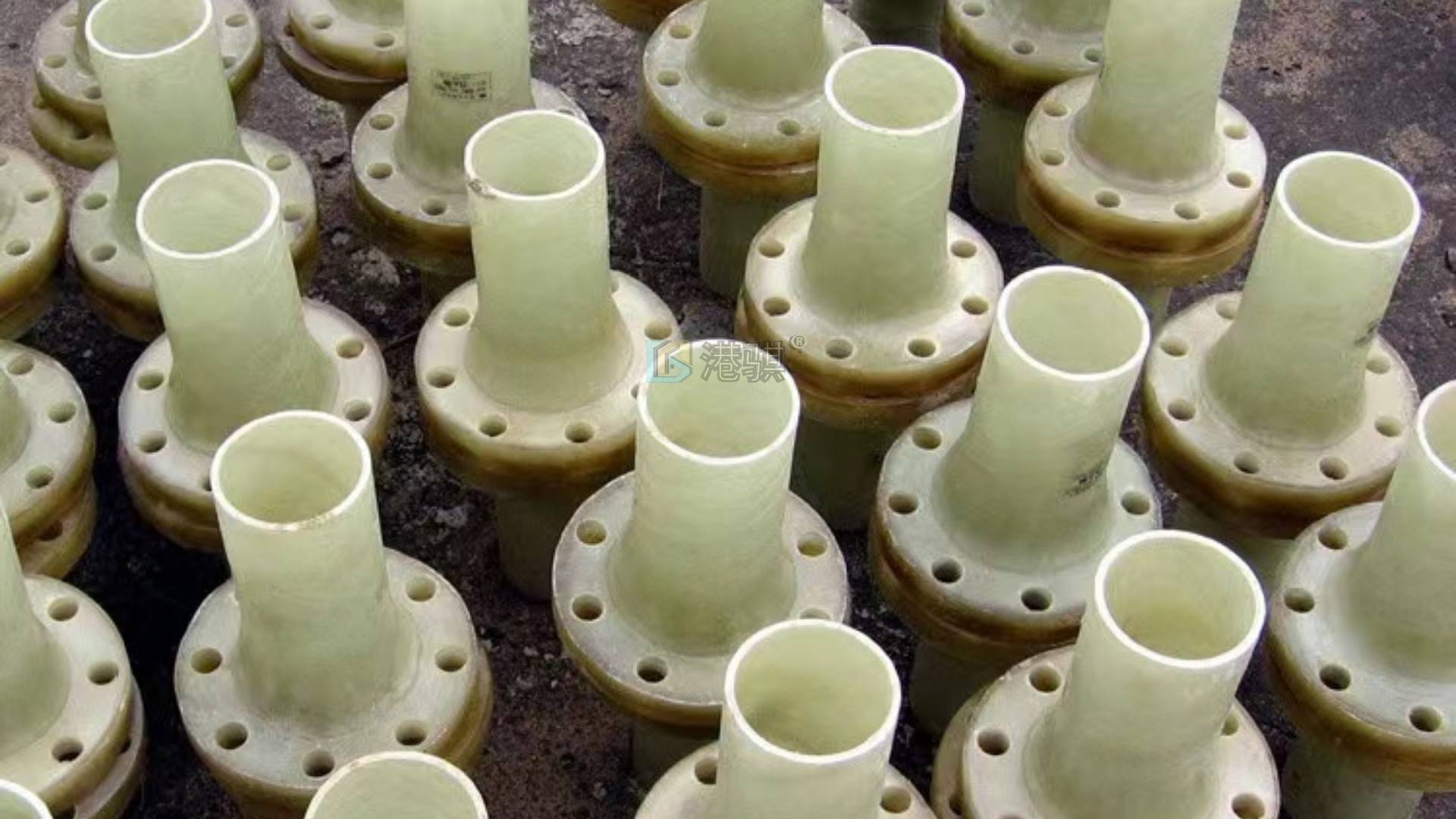 玻璃钢管件玻璃钢法兰玻璃钢弯头玻璃钢三通异径管变径管风阀港骐