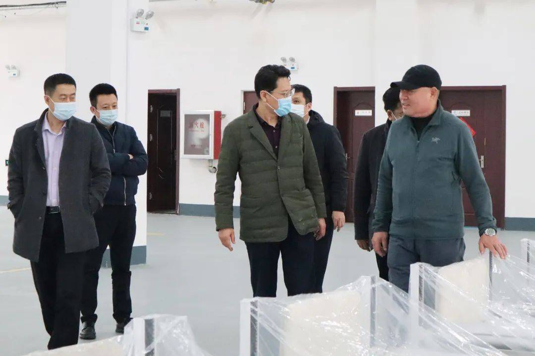 海尔副总裁解居志一行莅临正仁慧康参观交流