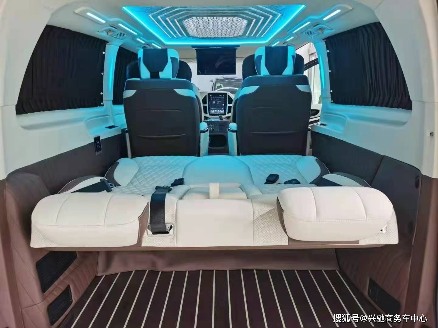 兴驰奔驰威霆商务车_搜狐汽车_搜狐网