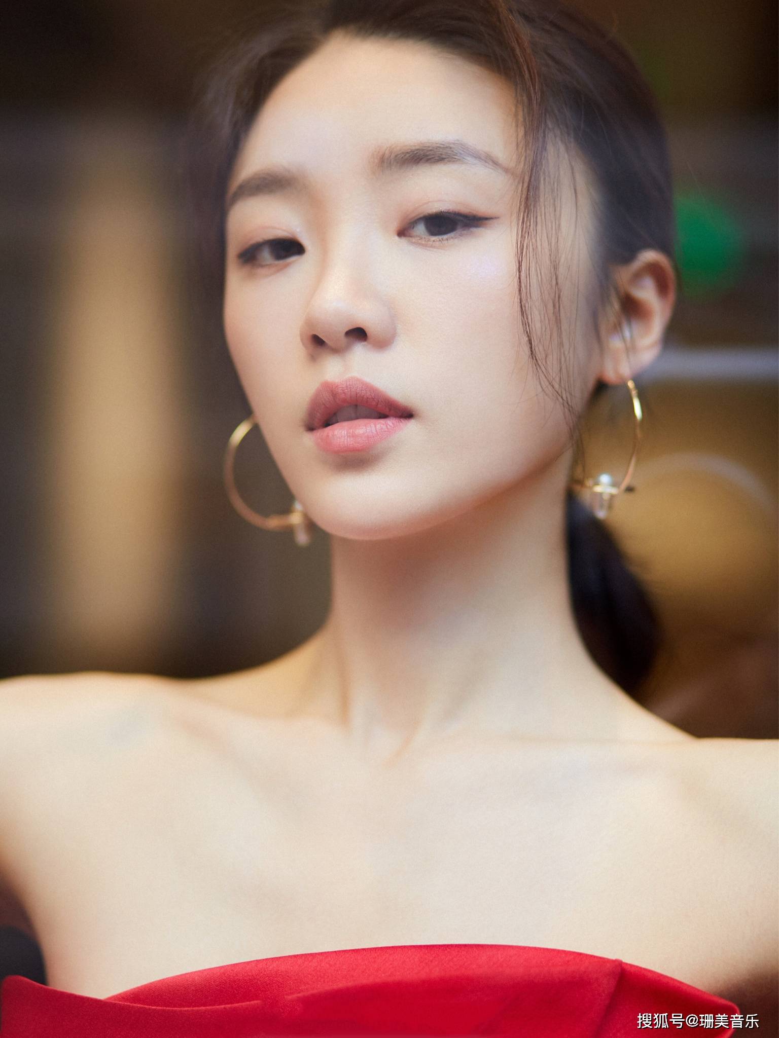张月2022最新混搭写真组图-珊美音乐-搜狐大视野-搜狐新闻
