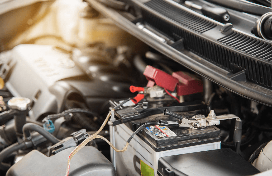 汽车的发动机启动传统点火与电控点火的区别