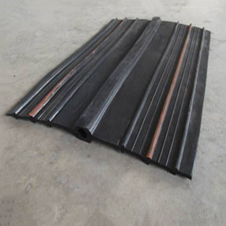 遇水膨胀橡胶止水带的性能和简介